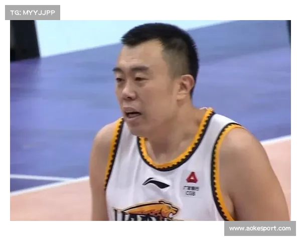 韩德君退役后出任辽宁体育局青训中心副主任。