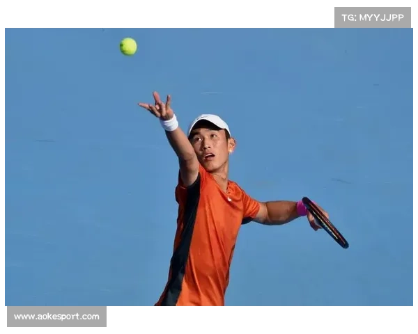 网球香港公开赛训练日,球员适应场地情况 网球香港公开赛训练日,球员适应场地情况